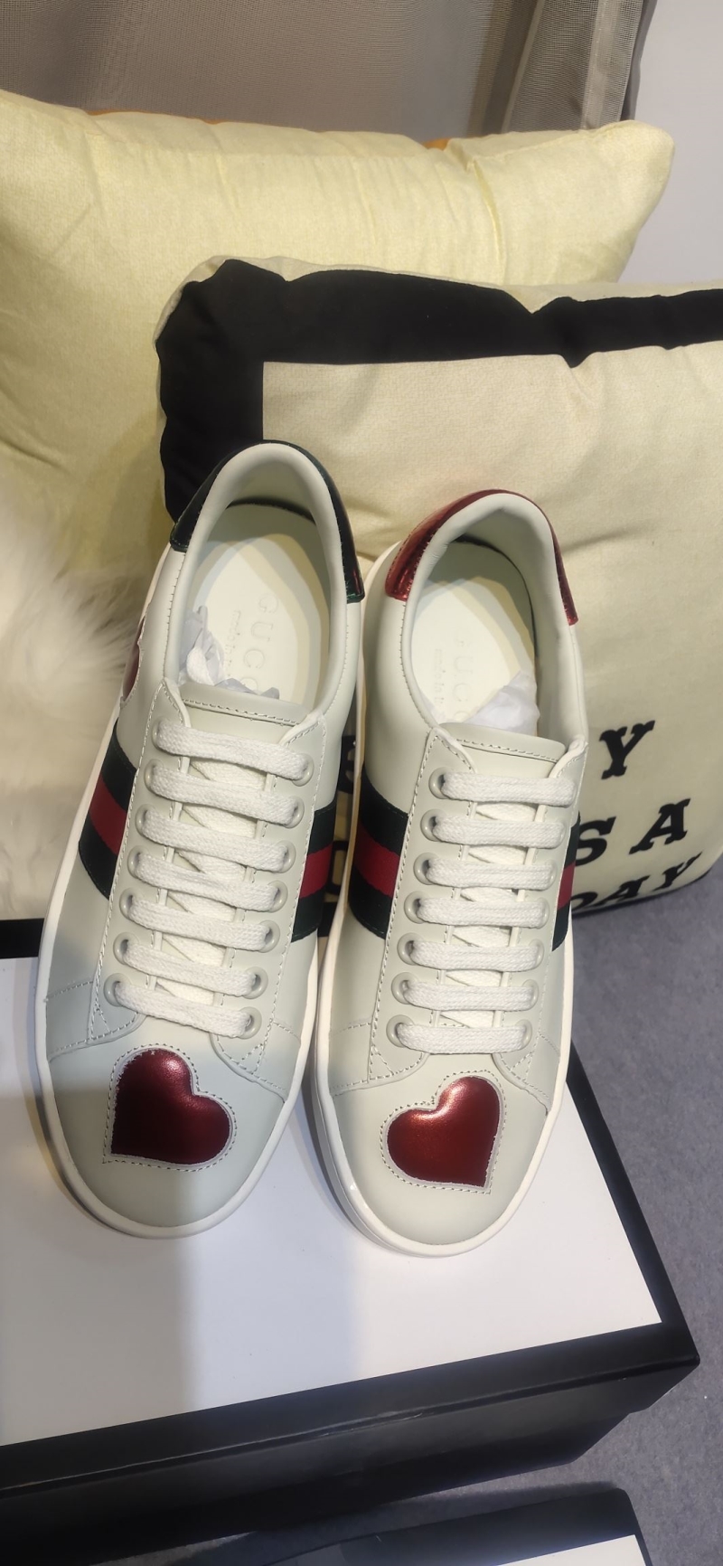 Gucci Casual Shoes